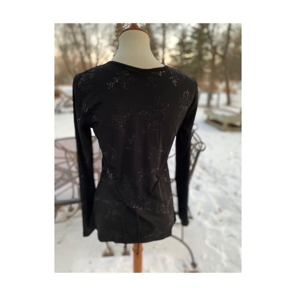 Thyme Maternity Black Metallic Top Blouse Sparkle Holiday Surplice Sz S - Picture 4 of 8